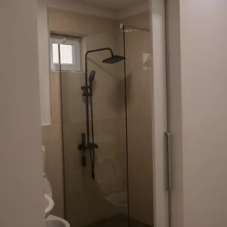 Vikendica Trebizat *